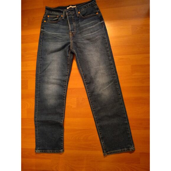 Levi’s Wedgie Straight Jeans | Size 28x28 | Vintage-Inspired Fit - Picture 10 of 13